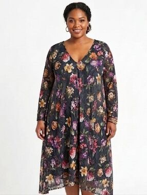 NWOT By Gishi New York Floral Lace V-Neck Dress